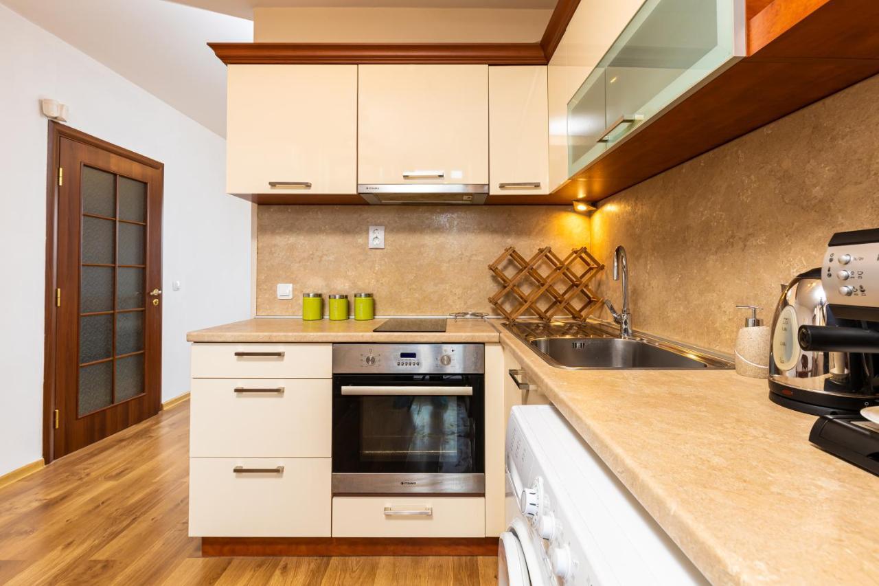 The Walnut 2Bd Apartment بلوفديف المظهر الخارجي الصورة