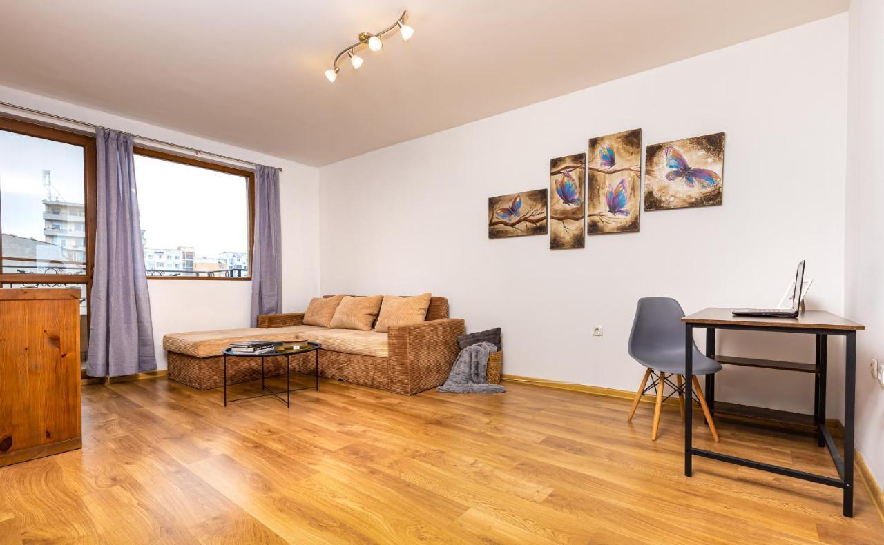 The Walnut 2Bd Apartment بلوفديف المظهر الخارجي الصورة